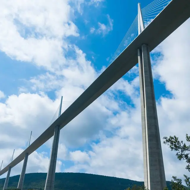 viaduc01©Style Millau Tourisme.jpg