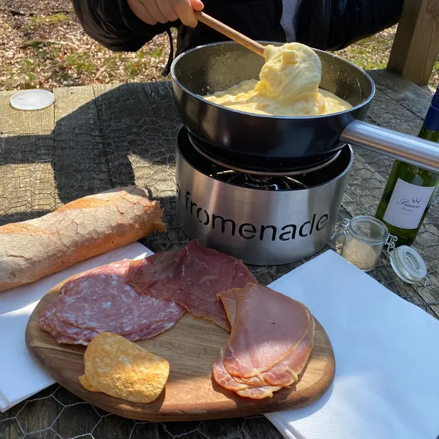 Fromenade-Louviaux.jpg