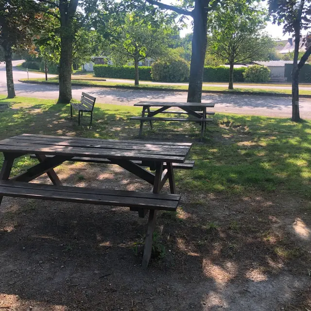 aire du puits bas, Malansac.jpg