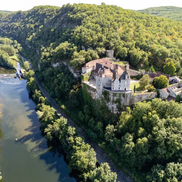 Vue aérienne du Château de Cénevières © Cyril Novello 190821-161915.jpg