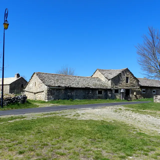 ancienne ferme 2.jpg
