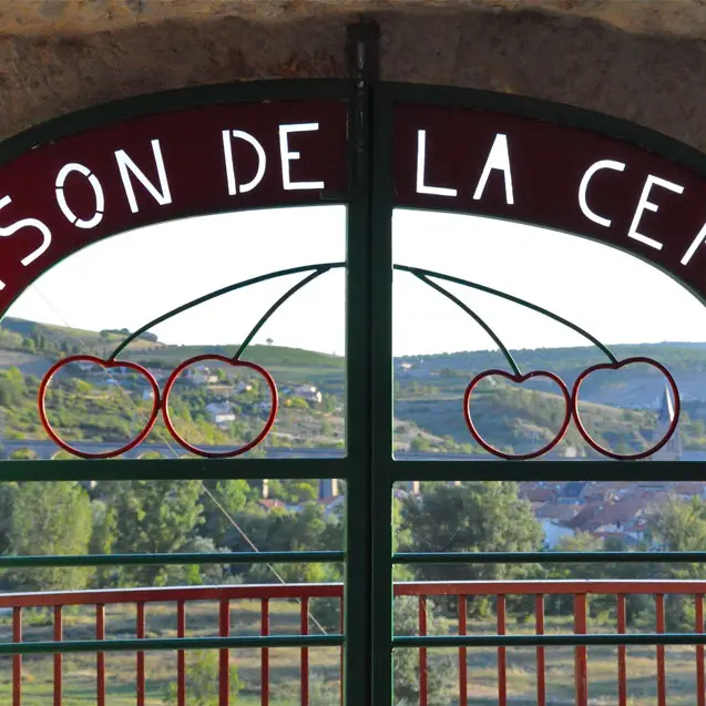 Maison de la cerise 2.jpg