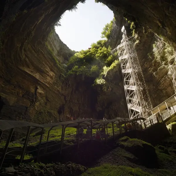 L'orifice du gouffre.jpg