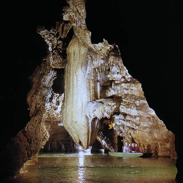 Goufffre de Padirac (2).jpg