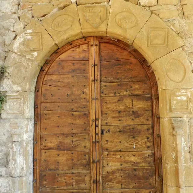 porte église troglodytique.jpg