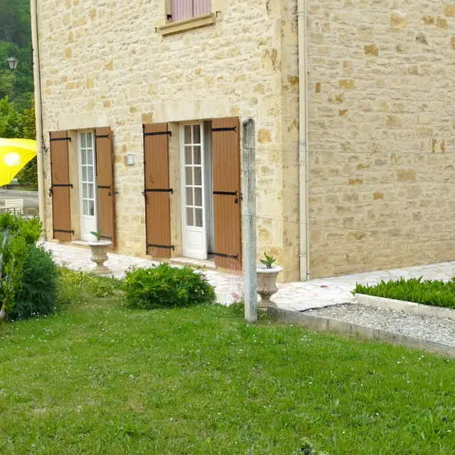 CHEZ LOUISE gite  4 pers au sud de Sarlat et proche de la rivière (1)