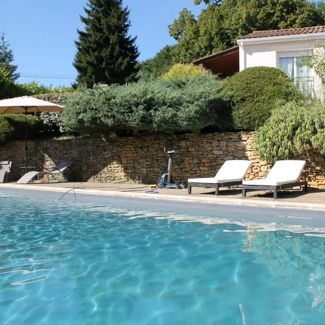 GITE EMERAUDE - 2 pers- piscine - sarlat