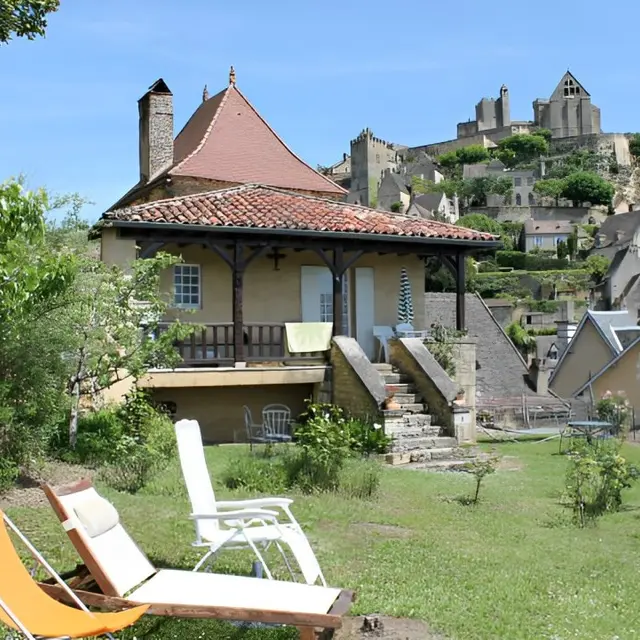 GITE VAUCEL-VUE CHATEAU LA ROQUE GAGEAC