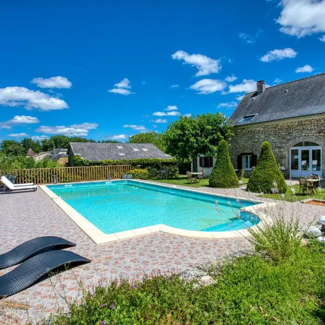 Hôtel A Jayac_piscine
