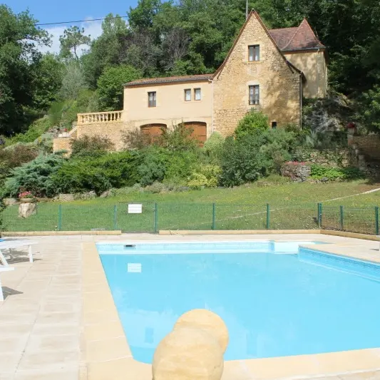LA MAISON D'ELINA-PISCINE