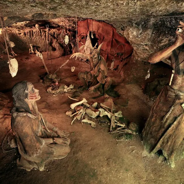Grottes du Roc de Cazelle