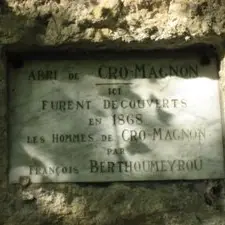 Les Eyzies - Abri de Cro-Magnon 1