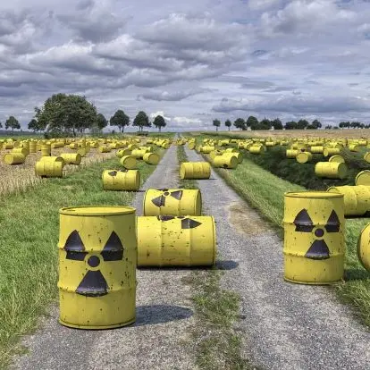 nuclear-waste-1471361_1280©Dirk Rabe de Pixabay