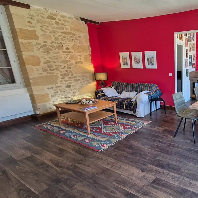 appartement esprit des couleurs a sarlat (48)