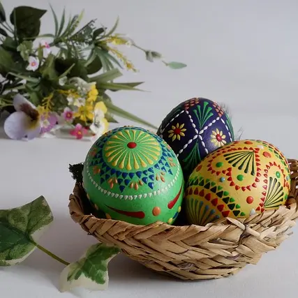 easter-eggs-
