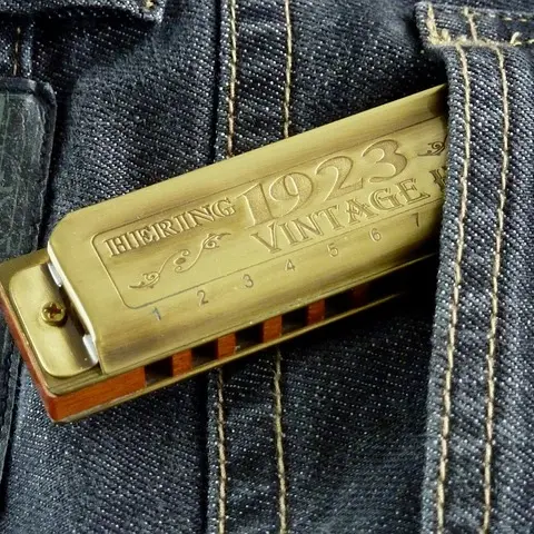 harmonica
