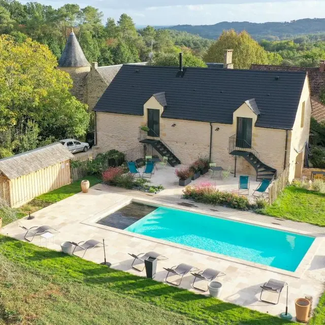 Les Charmes de Vaurizeaud piscine chauffée Sarlat_1