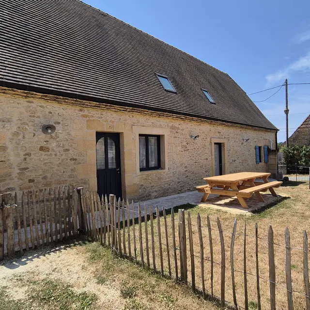 Le Clos de Bizaillac avec piscine chauffée_1