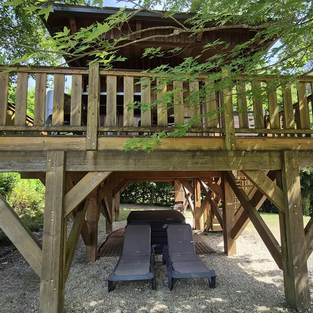 Cabane sur pilotis Ouetou, spa, proche de Sarlat_1