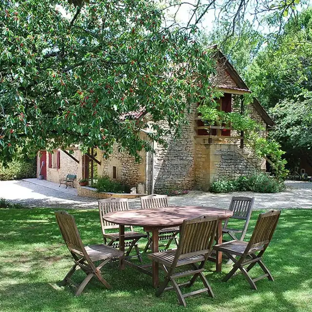 Vialard Haut piscine privée au nord de Sarlat_1