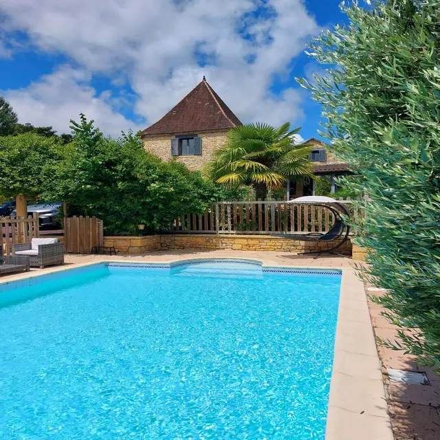 Villa le Lébérou avec piscine à Sarlat_1