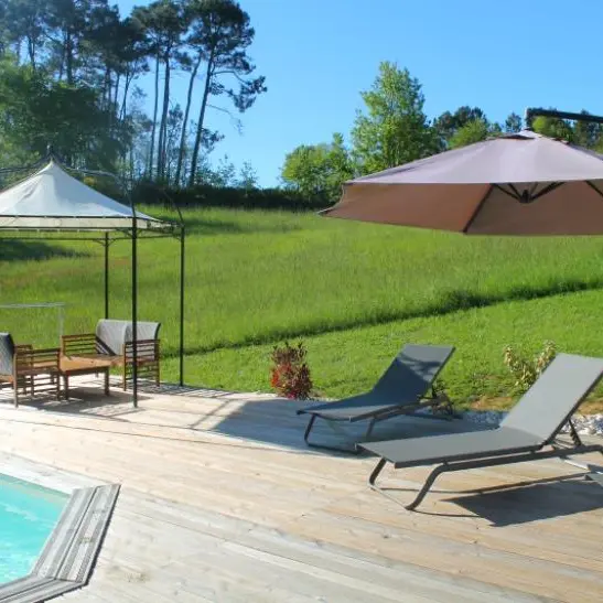 Les Combes avec piscine chauffée au nord Sarlat_1