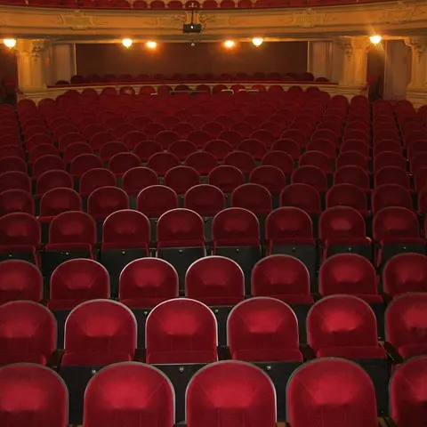 theater-105573_640