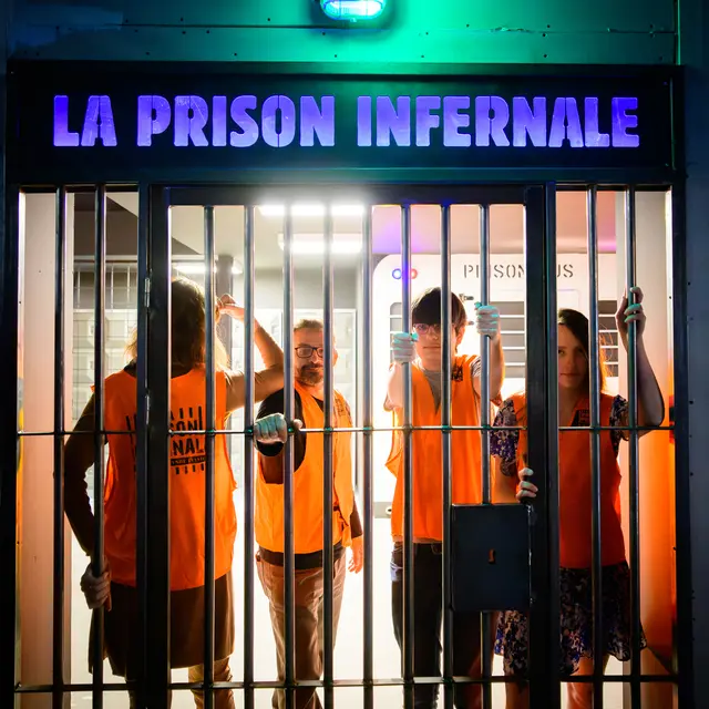 1. LA PRISON INFERNALE UNIVERLAND