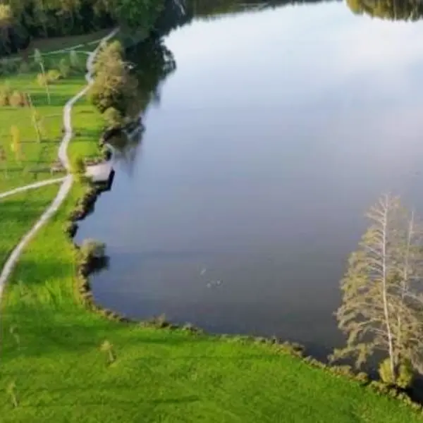 étang de Barjouville