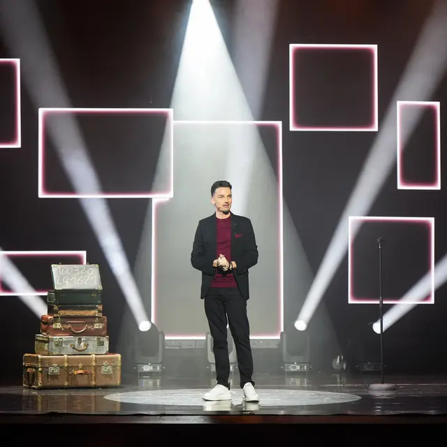 Léo Brière - Existences_©Guillaume Ombreux-16-9