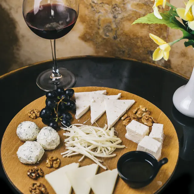 cheese-board-with-glass-red-wine