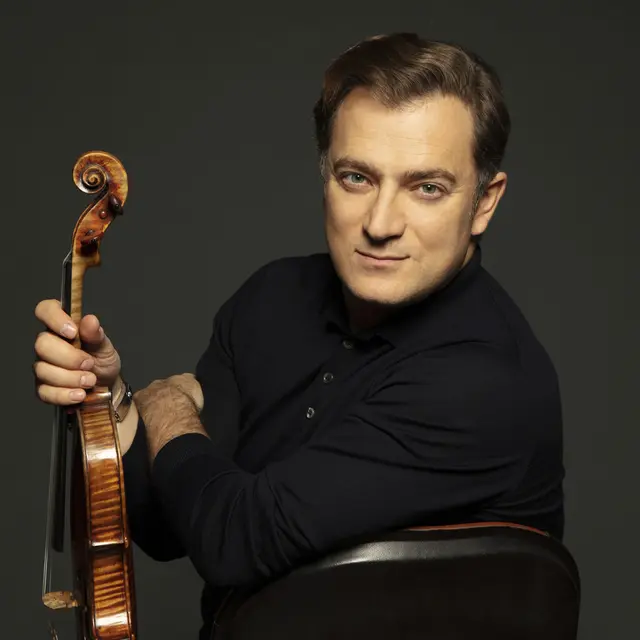05-07-concert-Renaud_Capucon_c_Simon_Fowler