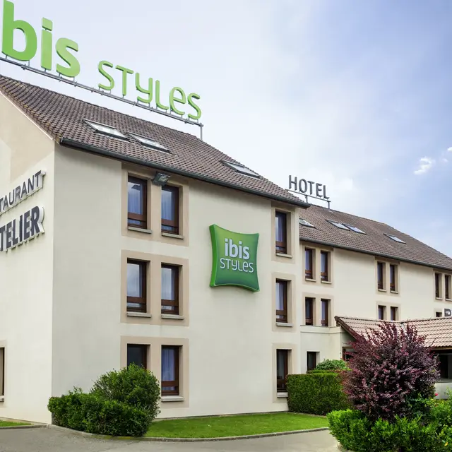 HÔTEL IBIS STYLES CHARTRES - 9569