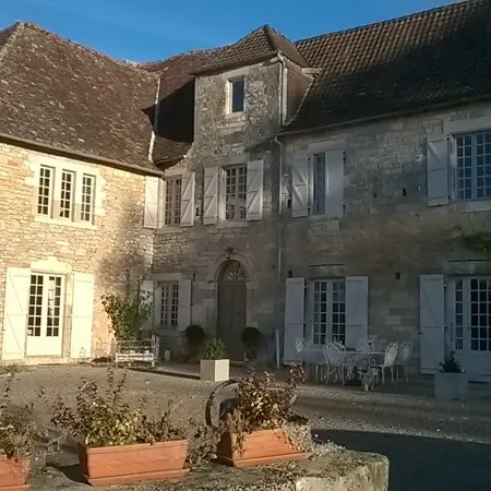 01(photo pour le guide) les tours de tersac