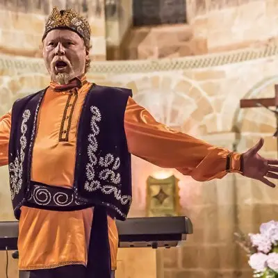 1652866_valery-orlov-a-l-eglise-de-nogaro-1ter-260814_800x400
