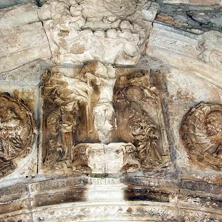 EGLISE SAINT JEAN BAPTISTE LOUBRESSAC