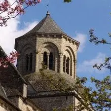 EgliseAbbatialeAubazine-zoom-clocher
