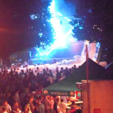 Fête village Nadaillac de Rouge
