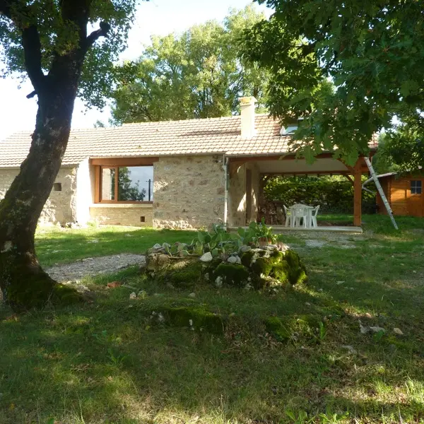 GiteSurleau_Maison