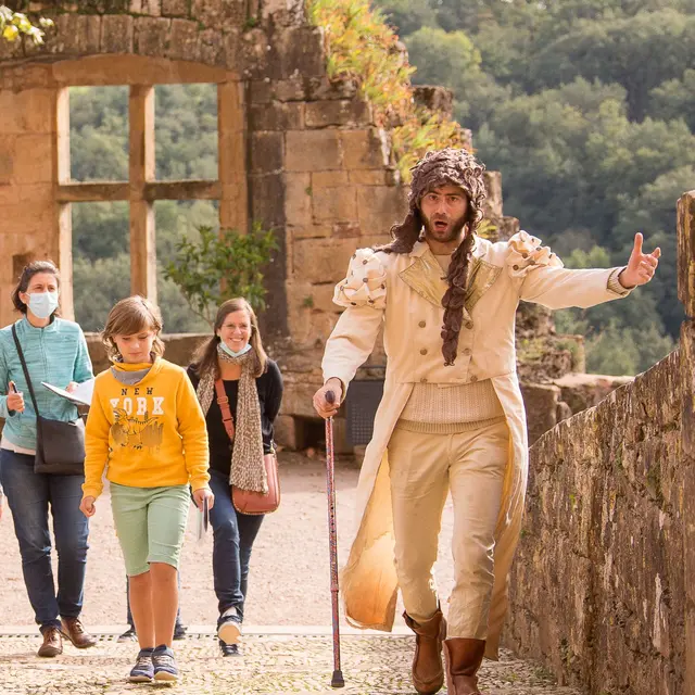 Visite artistique Il était une fois - Carennac ©MalikaTurin