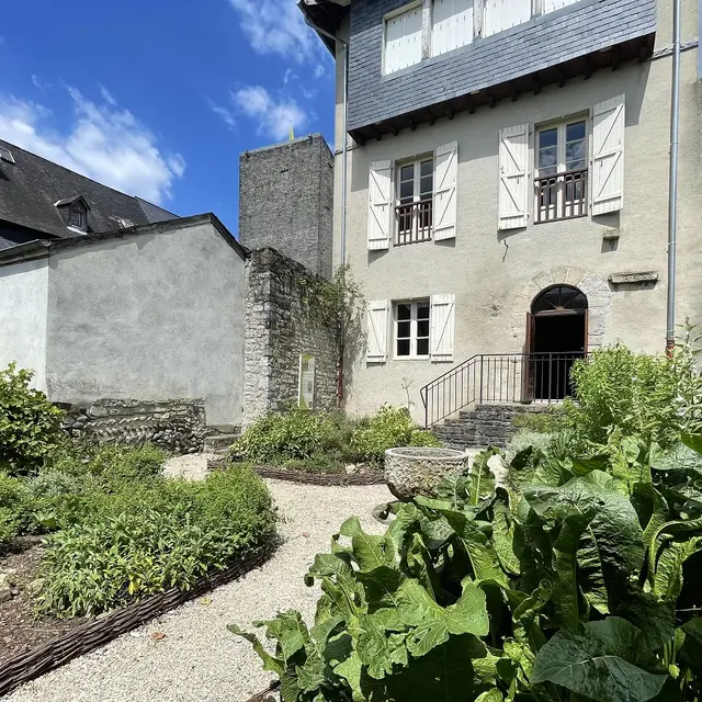 Maison du patrimoine - Jardin Médiéval II - OLORON SAINTE-MARIE (©OTHB) - DI