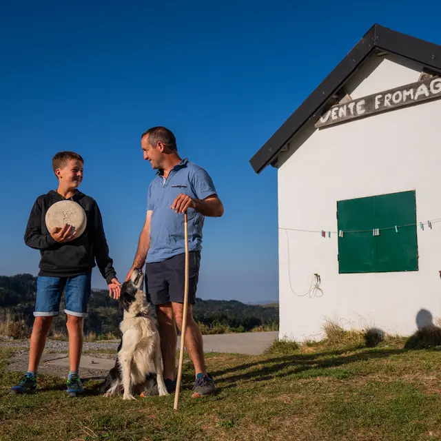 Berger en famille à La Pierre Saint-Martin
