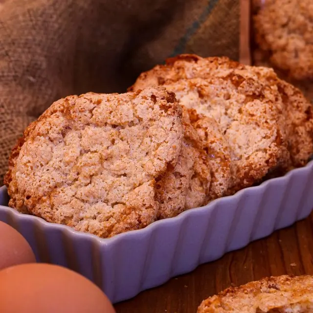 L'Encantadô - Biscuits soufflés croquants aux amandes paysage