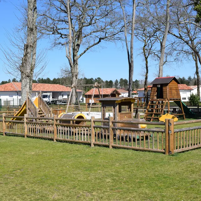CLNT - TALLER - Aire de jeux (2)