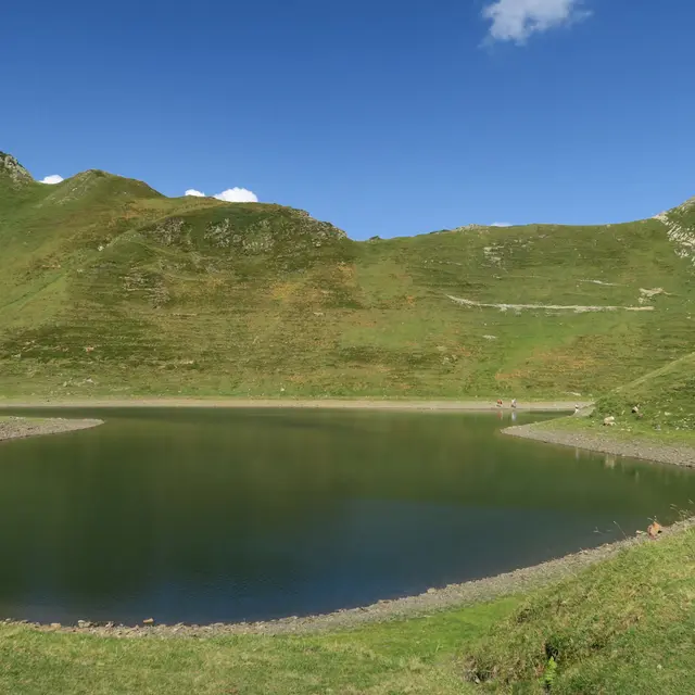 Lac du montagnon par le col d'Iseye