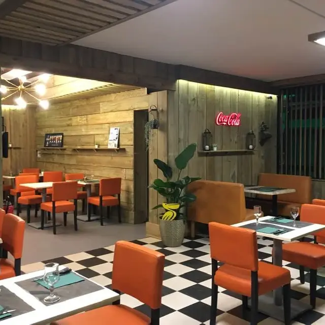 LEON_Restaurant du marché