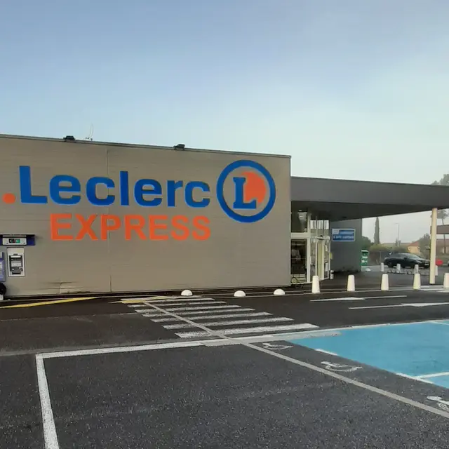 LINXE _E.Leclerc Express_Ext1