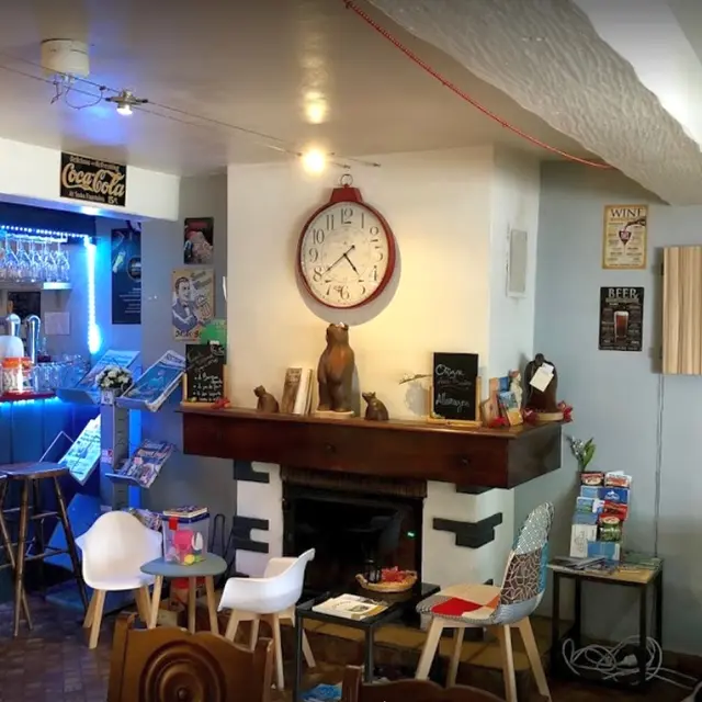 Le-randonneur-Bar-ETSAUT