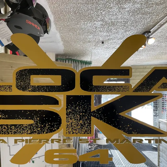 Magasin Loca ski  à La Pierre Saint-Martin