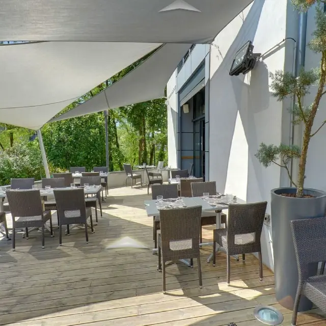 Loft-cafe-Terrasse-II-OLORON-SAINTE-MARIE-DURA-Pascal-DI